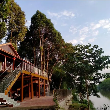 Cat Tien Riverside Exterior photo